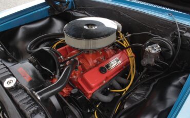 Chevrolet-Chevelle-1966-2-Door-16