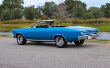 Chevrolet-Chevelle-1966-2-Door-17