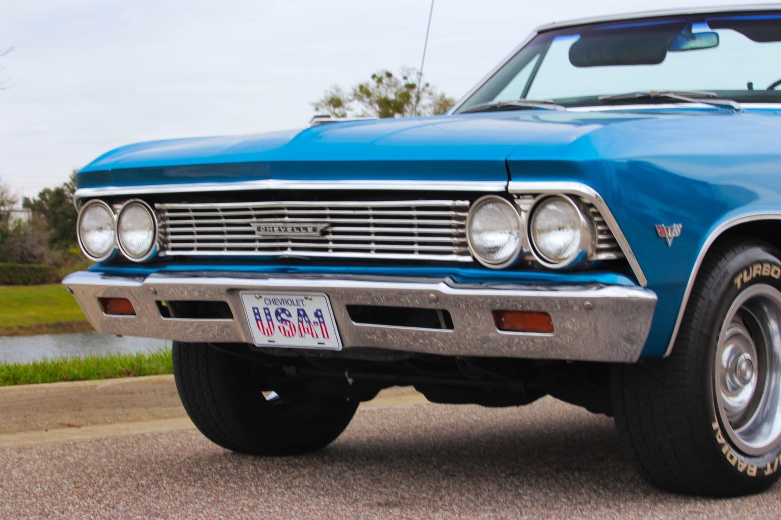 Chevrolet-Chevelle-1966-2-Door-28
