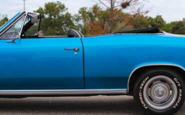 Chevrolet-Chevelle-1966-2-Door-30