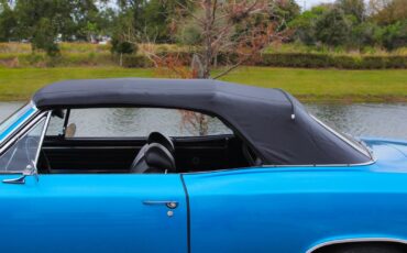 Chevrolet-Chevelle-1966-2-Door-36