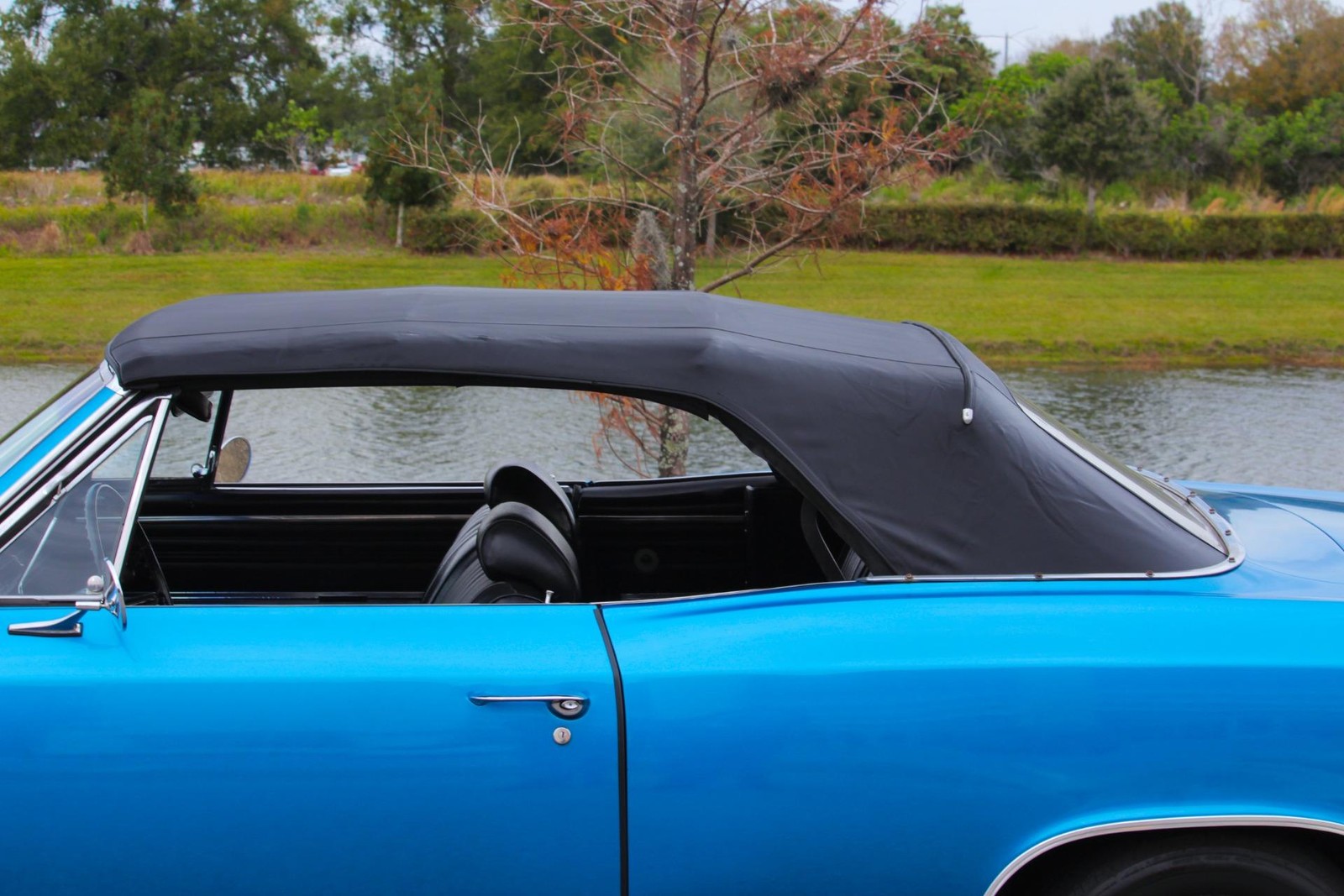 Chevrolet-Chevelle-1966-2-Door-36