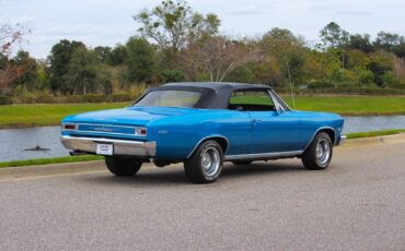 Chevrolet-Chevelle-1966-2-Door-38