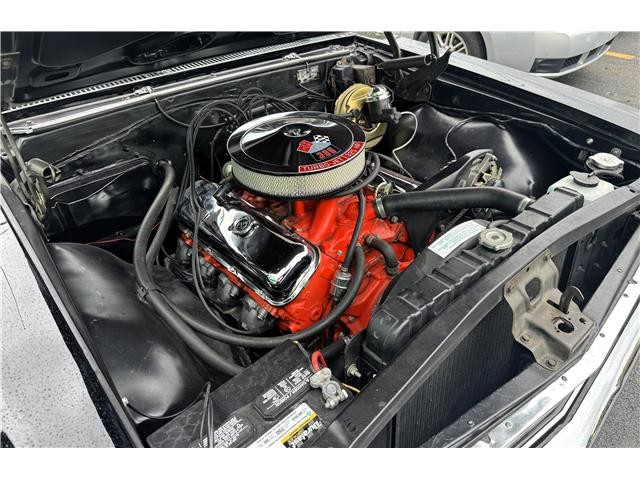 Chevrolet-Chevelle-1966-2-Door-Coupe-10