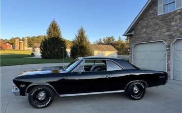 Chevrolet-Chevelle-1966-2-Door-Coupe-13