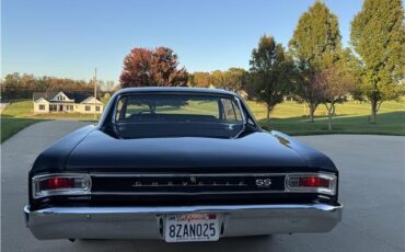 Chevrolet-Chevelle-1966-2-Door-Coupe-2