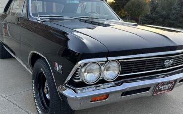 Chevrolet-Chevelle-1966-2-Door-Coupe-36