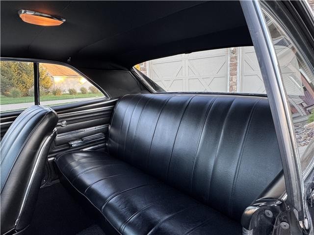 Chevrolet-Chevelle-1966-2-Door-Coupe-4