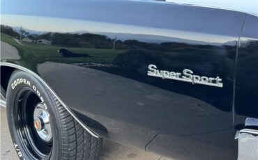 Chevrolet-Chevelle-1966-2-Door-Coupe-5