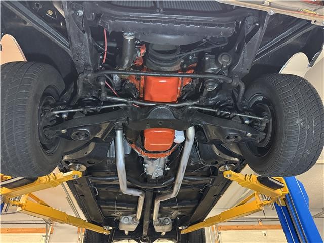 Chevrolet-Chevelle-1966-2-Door-Coupe-8