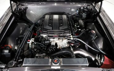 Chevrolet-Chevelle-1966-Charcoal-Metallic-Red-11