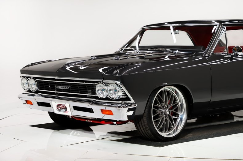 Chevrolet-Chevelle-1966-Charcoal-Metallic-Red-16