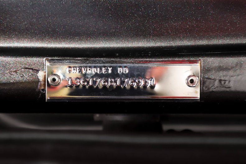 Chevrolet-Chevelle-1966-Charcoal-Metallic-Red-19