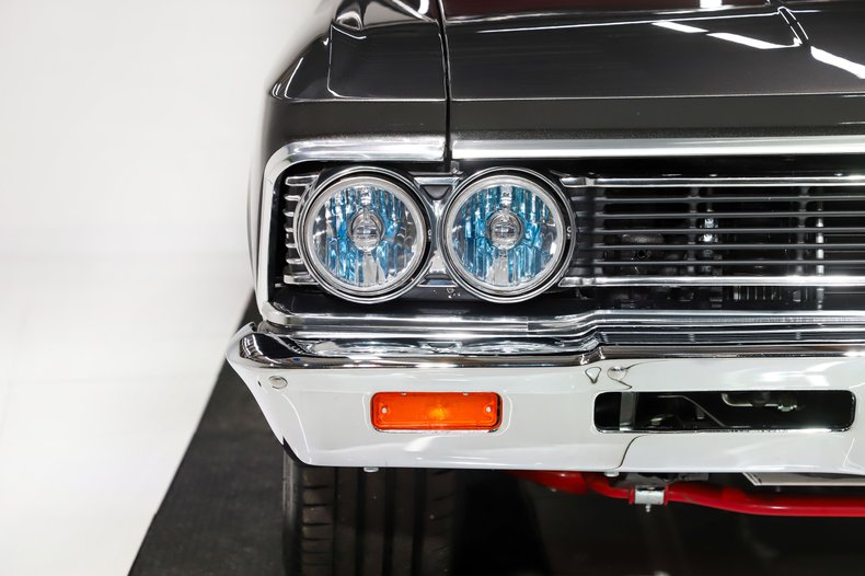 Chevrolet-Chevelle-1966-Charcoal-Metallic-Red-27