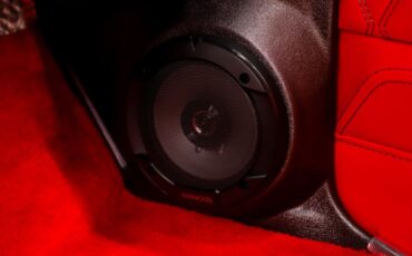 Chevrolet-Chevelle-1966-Charcoal-Metallic-Red-34