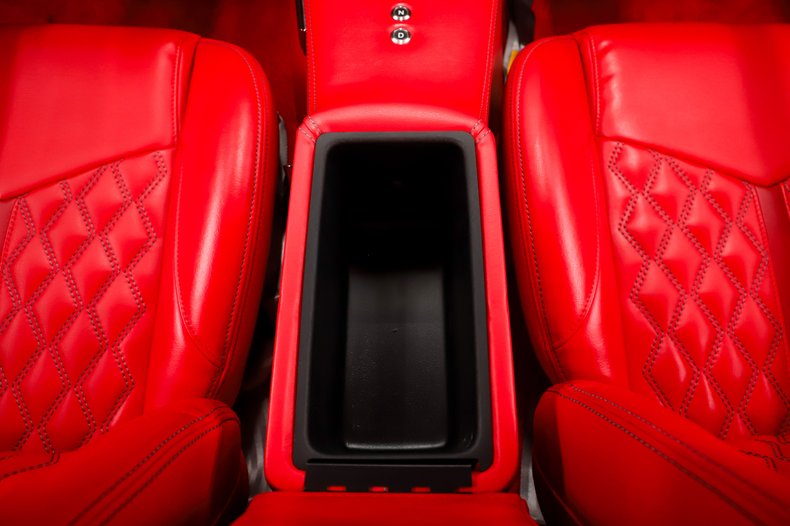 Chevrolet-Chevelle-1966-Charcoal-Metallic-Red-35