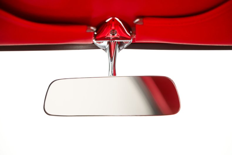 Chevrolet-Chevelle-1966-Charcoal-Metallic-Red-36