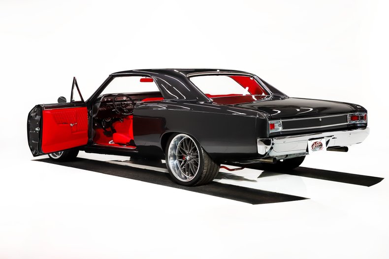 Chevrolet-Chevelle-1966-Charcoal-Metallic-Red-38