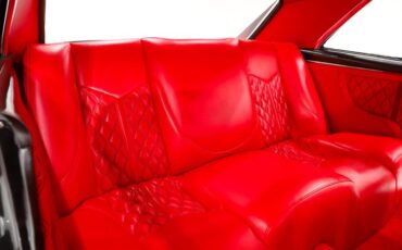 Chevrolet-Chevelle-1966-Charcoal-Metallic-Red-40