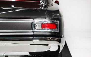 Chevrolet-Chevelle-1966-Charcoal-Metallic-Red-45