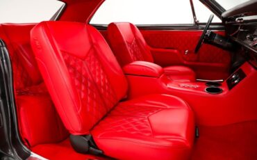 Chevrolet-Chevelle-1966-Charcoal-Metallic-Red-7