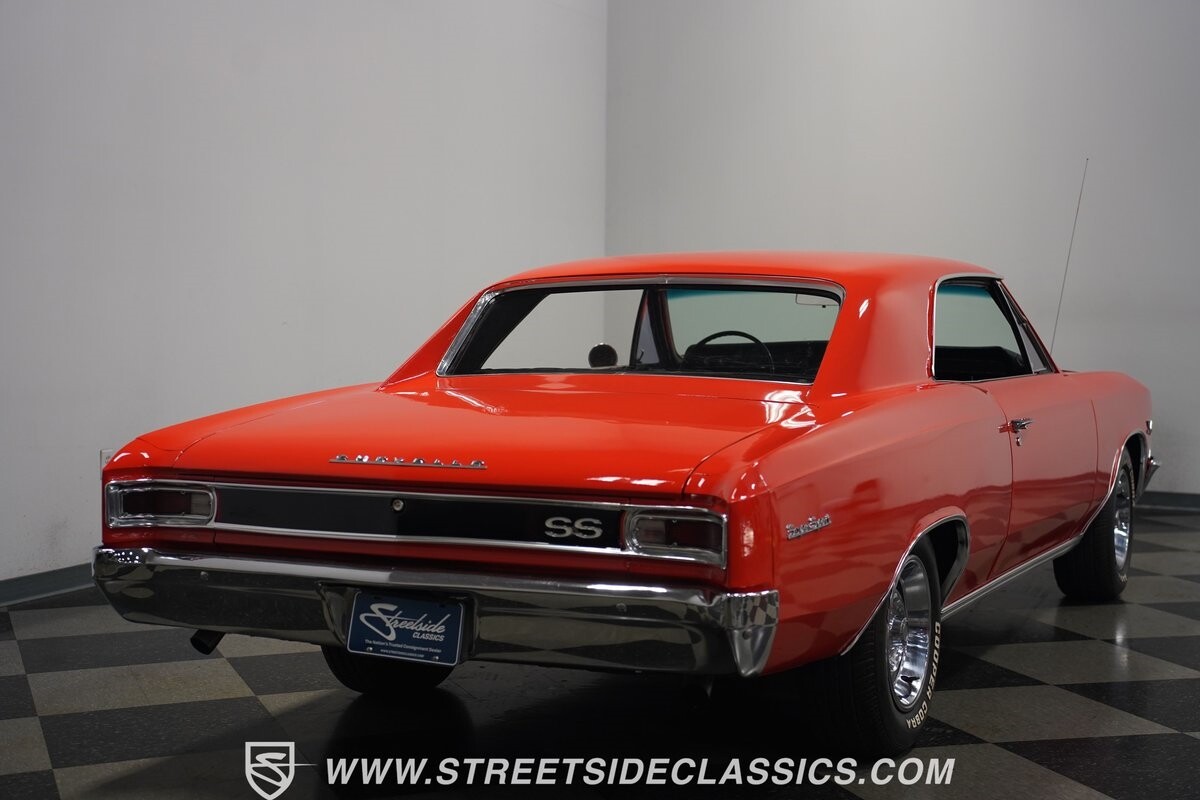 Chevrolet-Chevelle-1966-Coupe-14