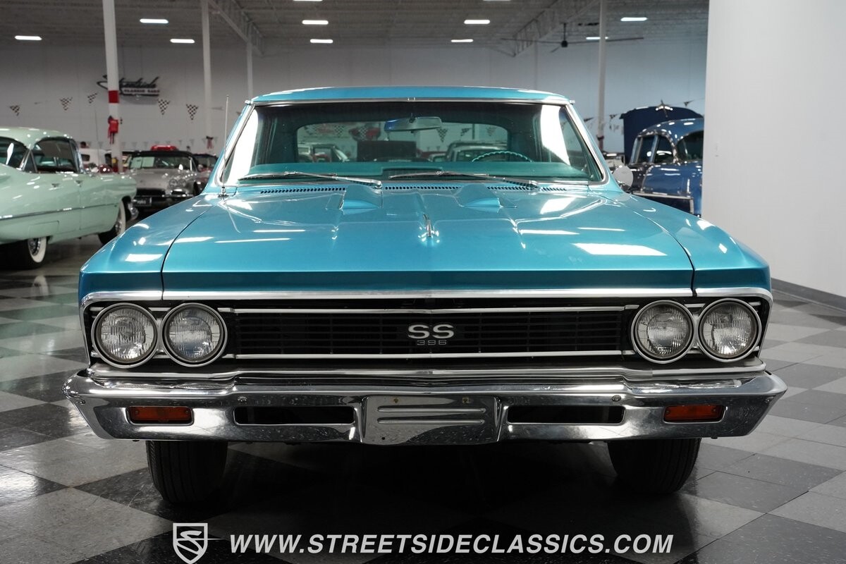 Chevrolet-Chevelle-1966-Coupe-18