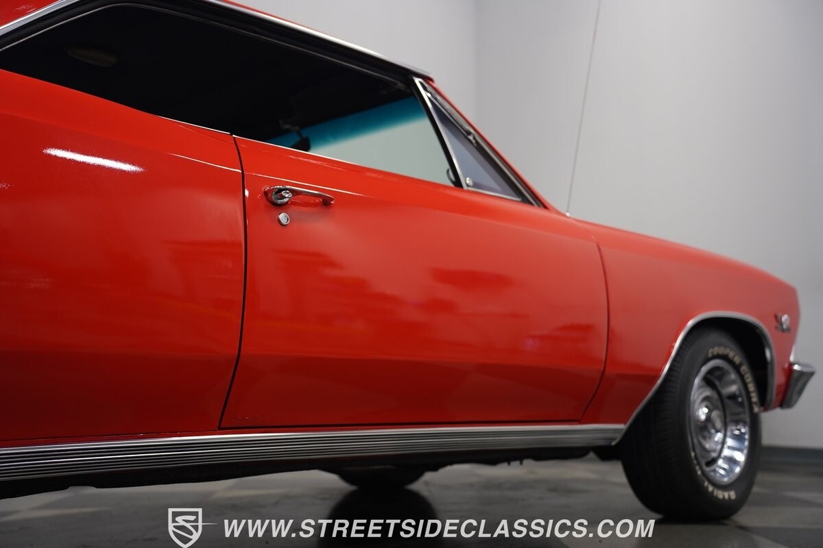 Chevrolet-Chevelle-1966-Coupe-32