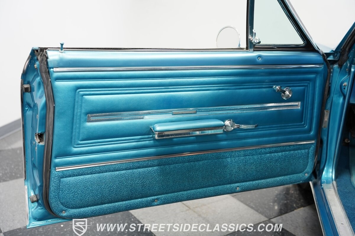 Chevrolet-Chevelle-1966-Coupe-38