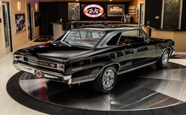 Chevrolet-Chevelle-1966-Other-13