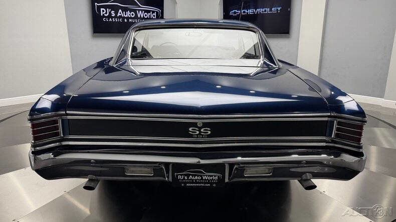 Chevrolet-Chevelle-1967-18