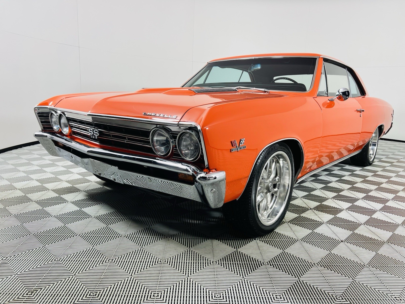 Chevrolet-Chevelle-1967-Coupe-11