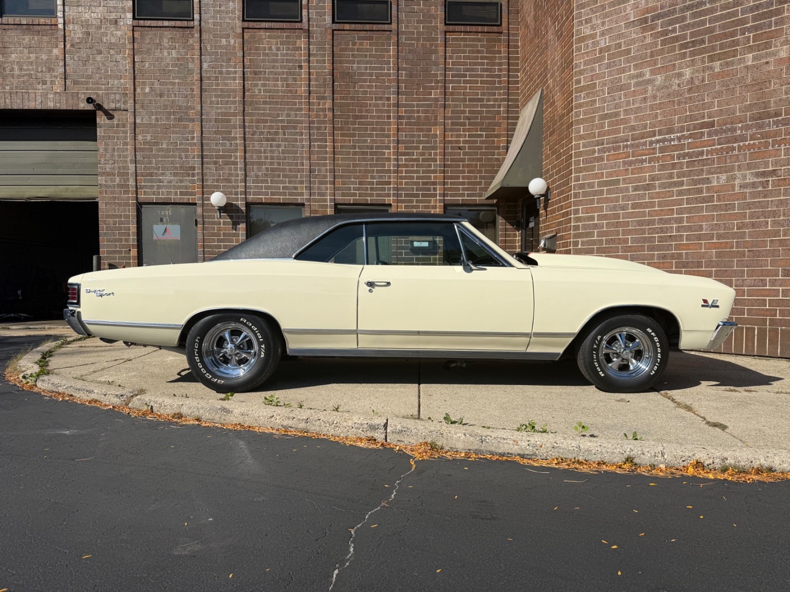 Chevrolet-Chevelle-1967-Coupe-13