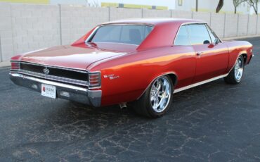 Chevrolet-Chevelle-1967-Coupe-3