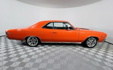 Chevrolet-Chevelle-1967-Coupe-4