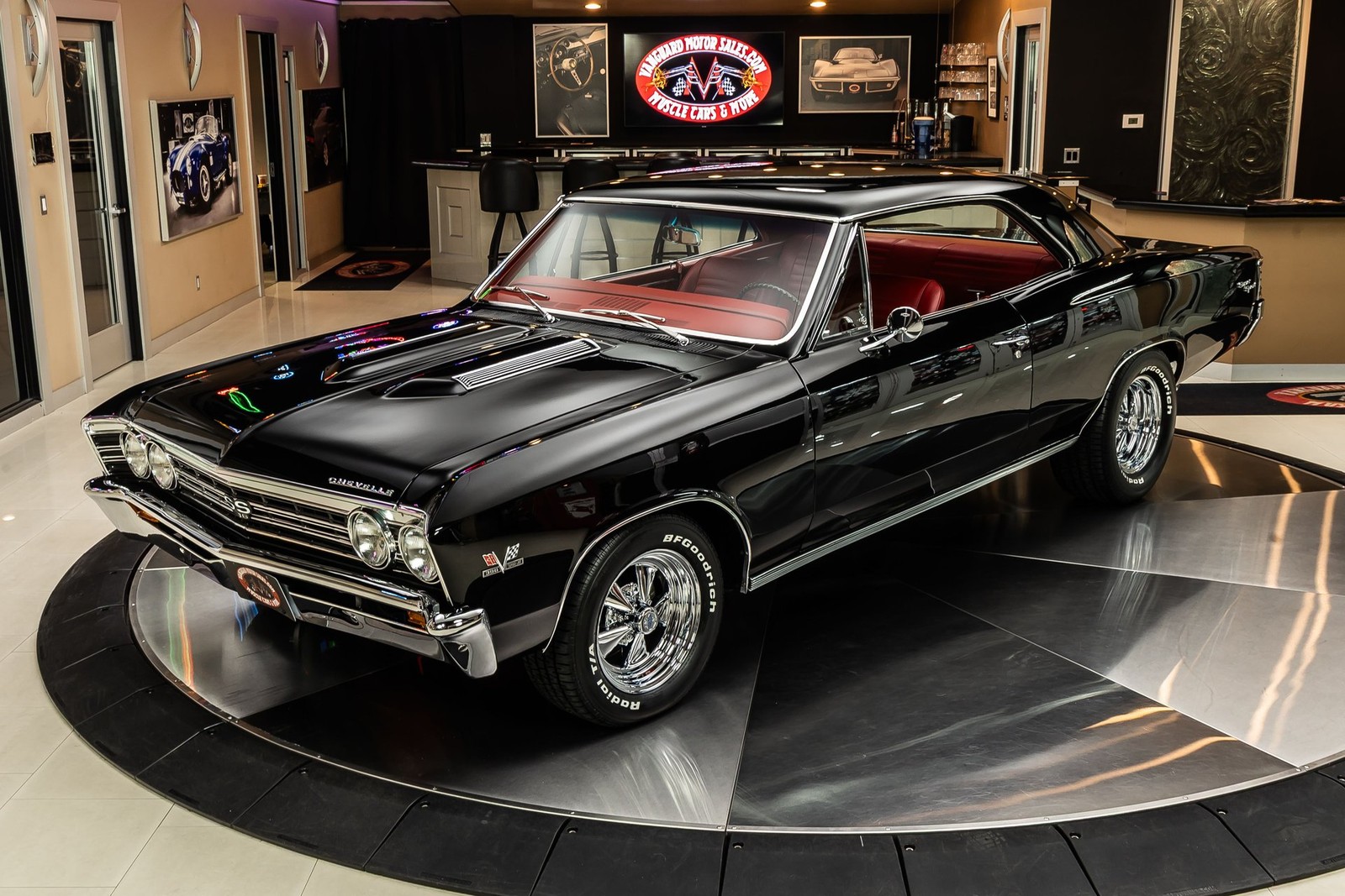 Chevrolet-Chevelle-1967-Coupe-5