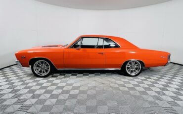 Chevrolet-Chevelle-1967-Coupe-9