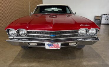 Chevrolet-Chevelle-1969-Classic-Car-2
