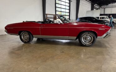 Chevrolet-Chevelle-1969-Classic-Car-23