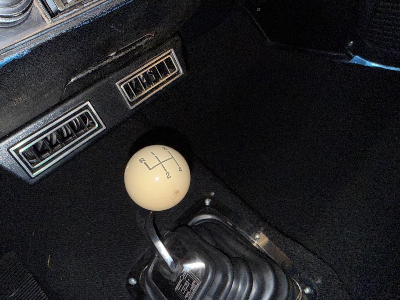 Chevrolet-Chevelle-1969-Classic-Car-35