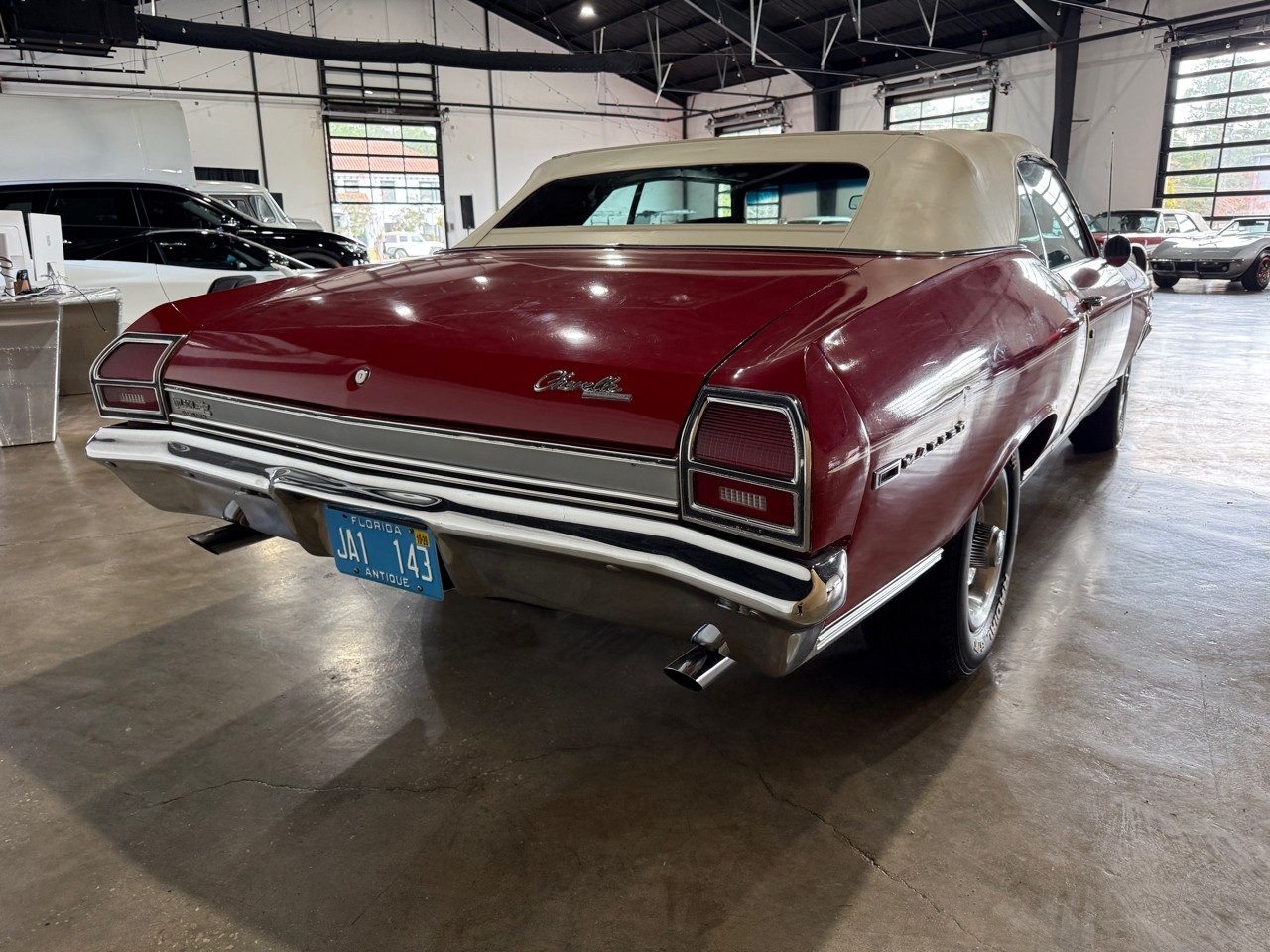 Chevrolet-Chevelle-1969-Classic-Car-7