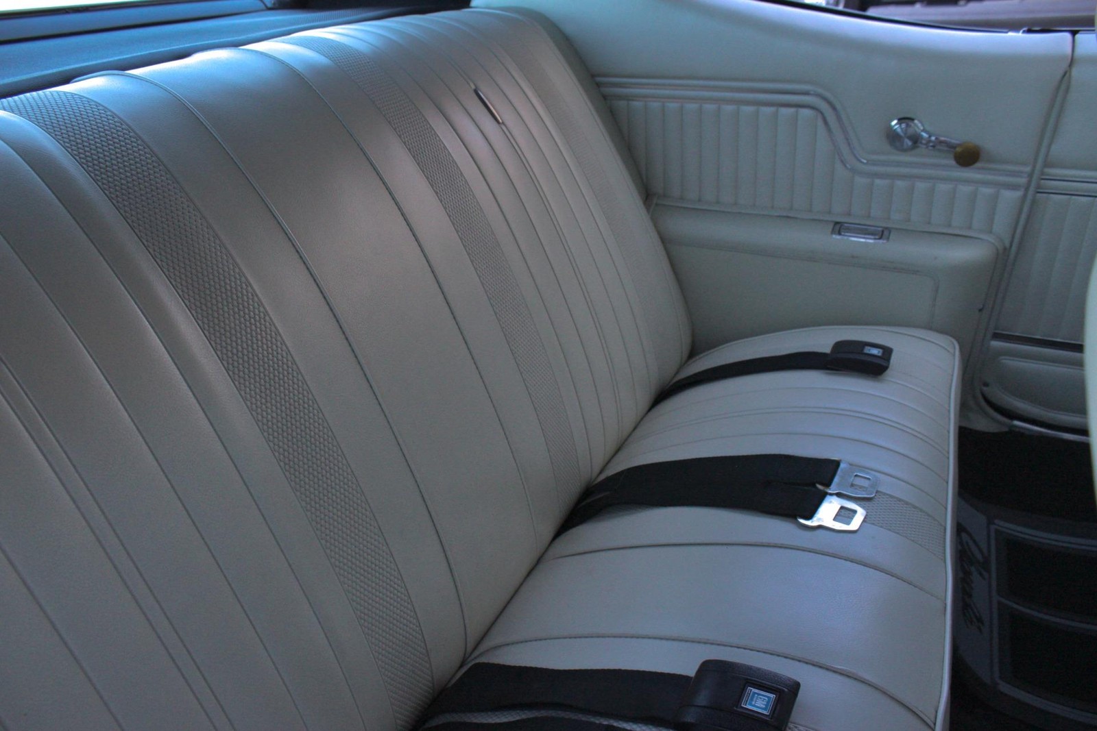 Chevrolet-Chevelle-1970-2-Door-13