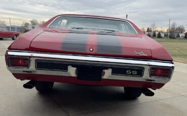 Chevrolet-Chevelle-1970-2-Door-Coupe-2