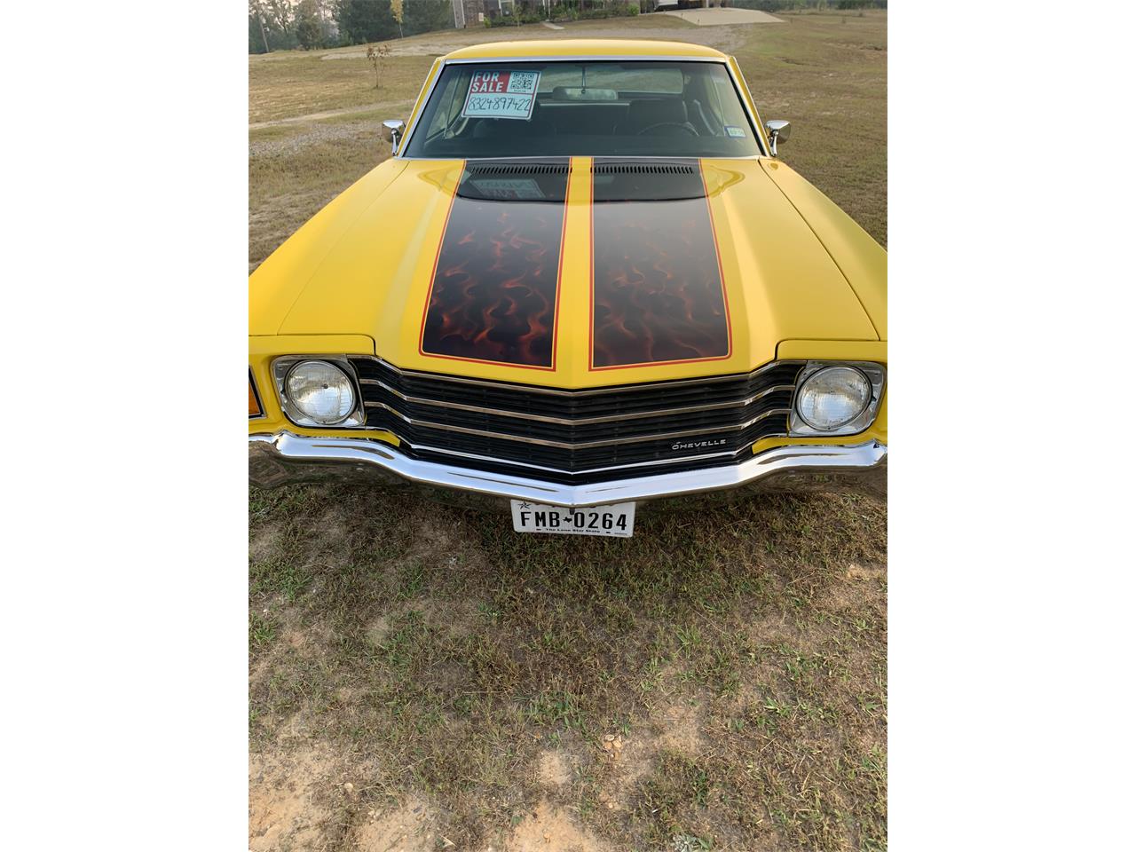 Chevrolet-Chevelle-1972-Corvette-Yellow-Black-1