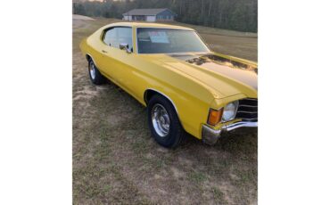 Chevrolet-Chevelle-1972-Corvette-Yellow-Black-5