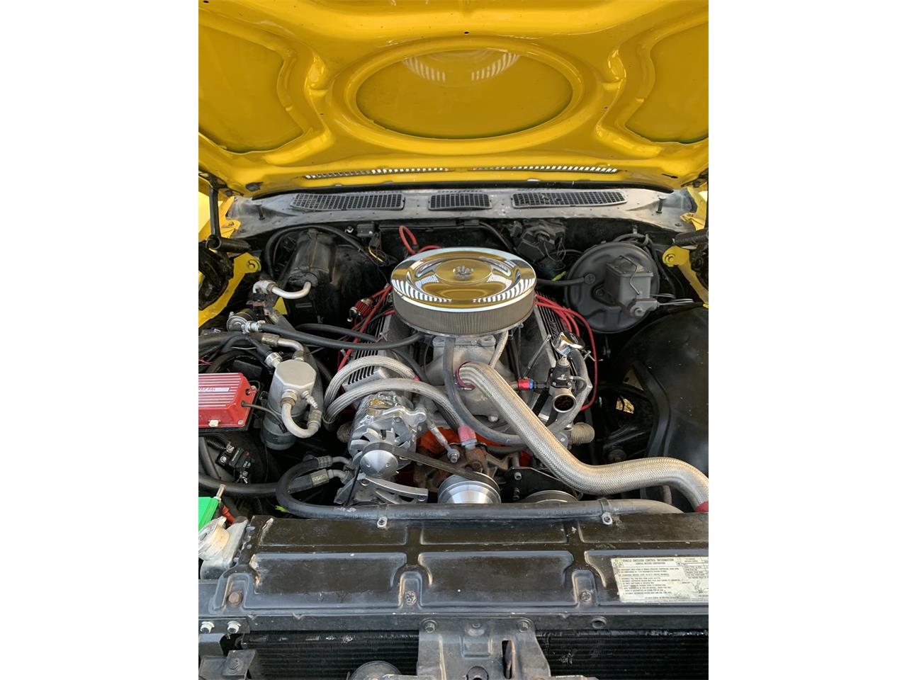 Chevrolet-Chevelle-1972-Corvette-Yellow-Black-9