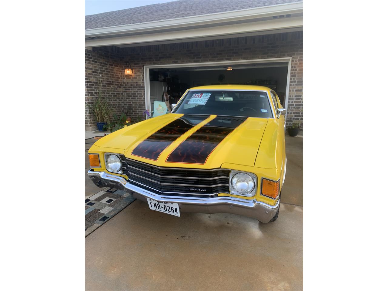 Chevrolet-Chevelle-1972-Corvette-Yellow-Black