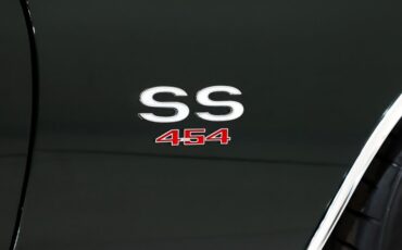 Chevrolet-Chevelle-1972-Fathom-Green-Black-3