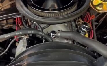 Chevrolet-Chevelle-1972-SS-Trim-17