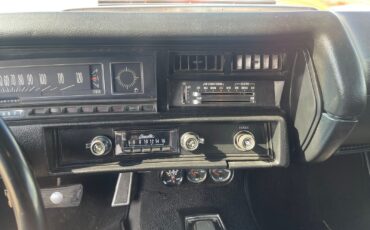 Chevrolet-Chevelle-1972-SS-Trim-27